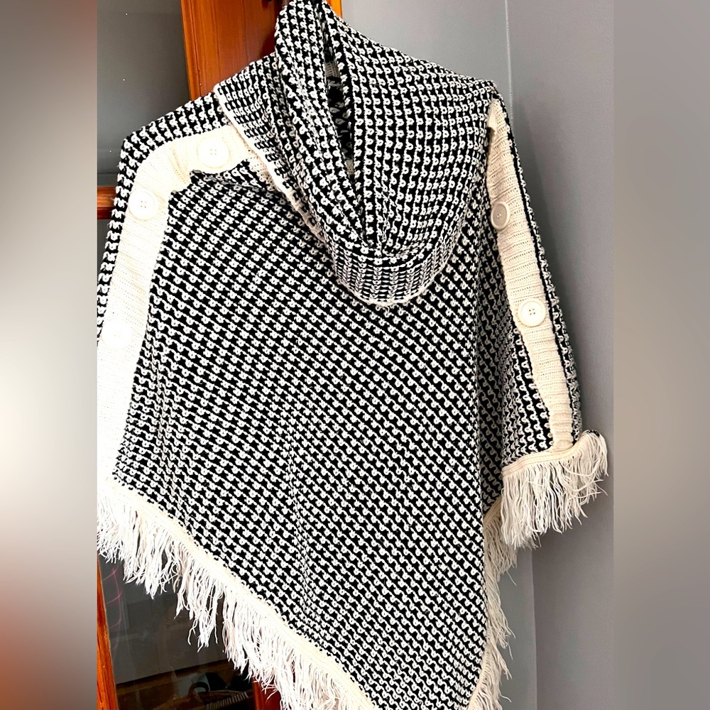 Stylish Shawl